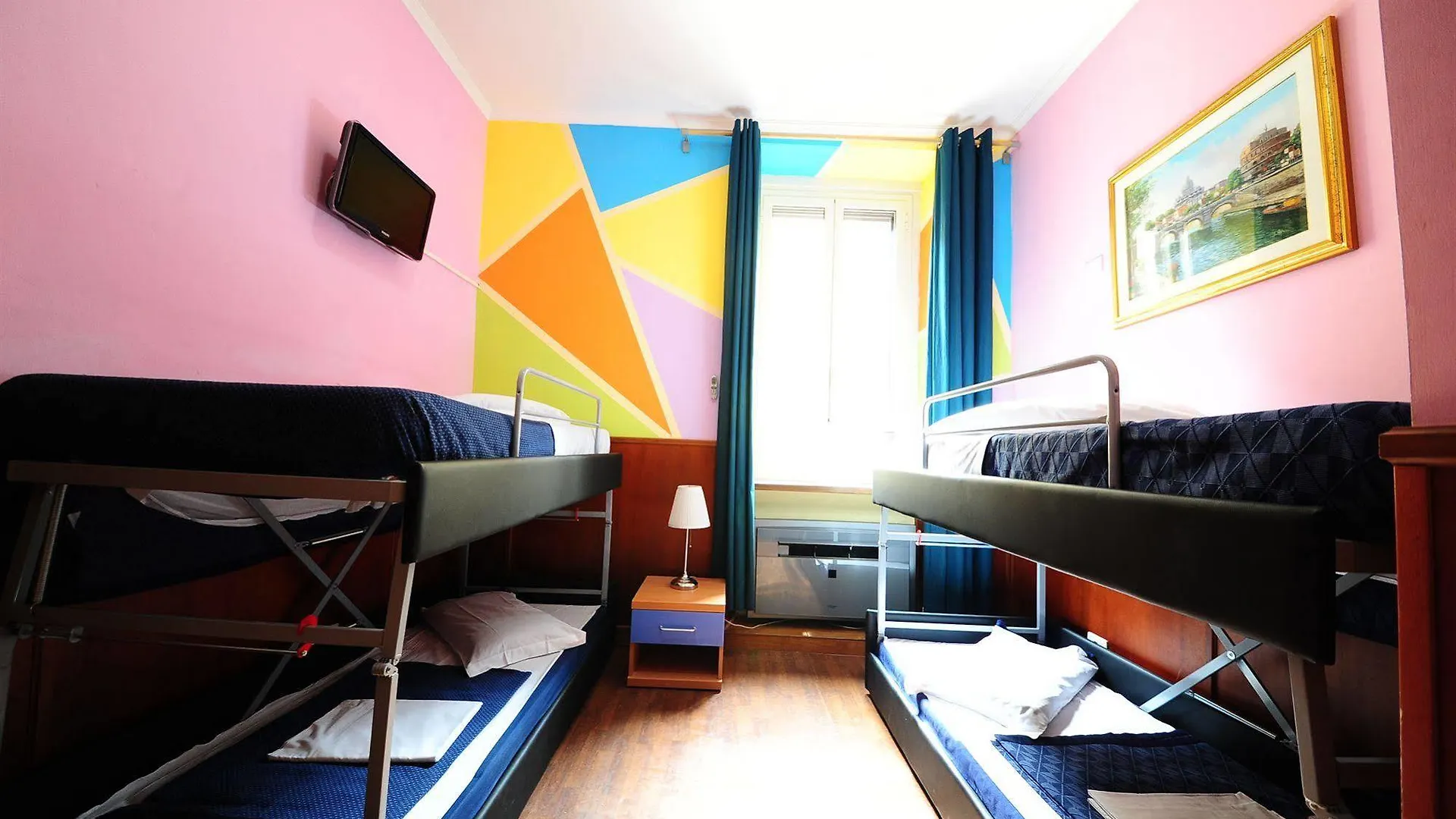 Hostel Alessandro Downtown & Bar Rome Italy