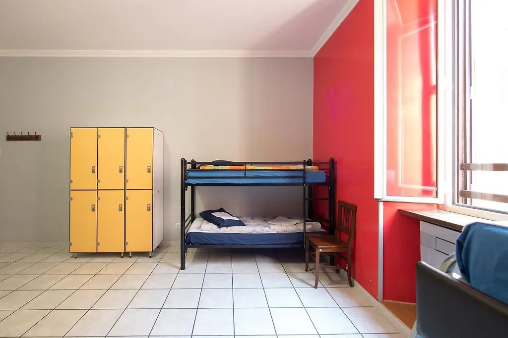 Alessandro Downtown & Bar Rzym Hostel