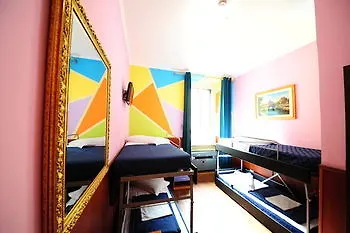 Hostel Alessandro Downtown & Bar Rzym