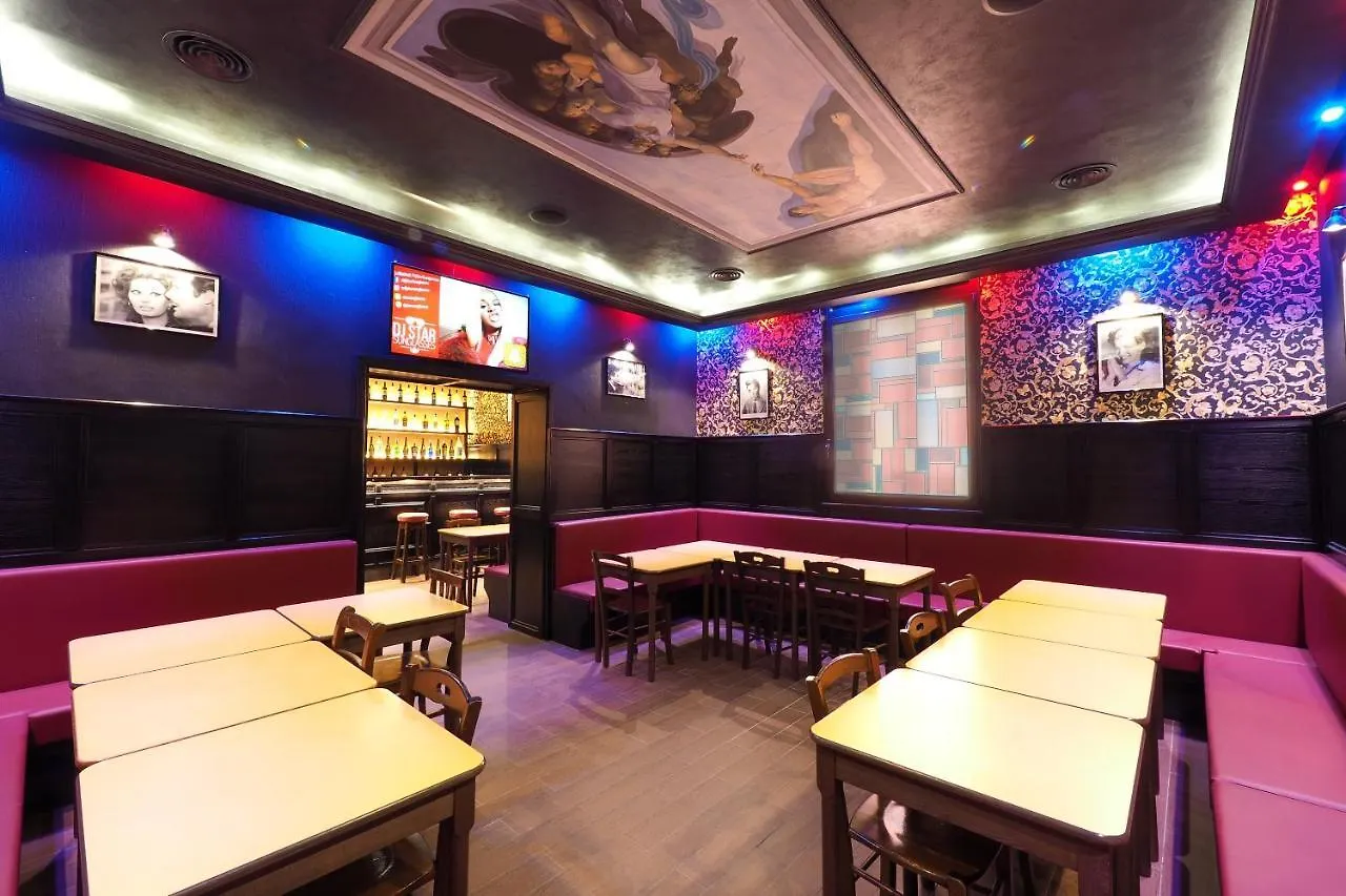 Hostel Alessandro Downtown & Bar Rzym